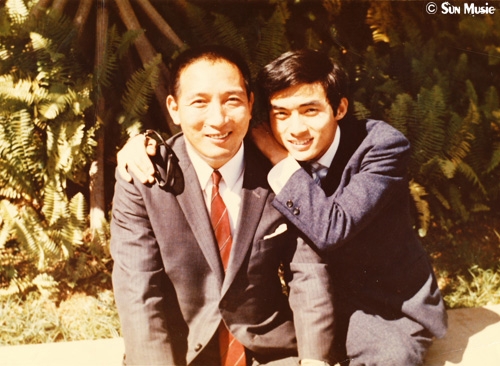 写真左:相澤秀禎 写真右:西郷輝彦