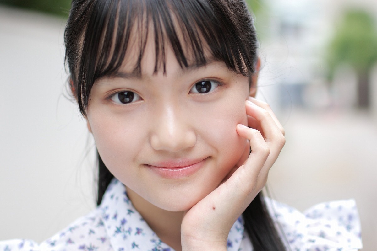 小林 リアナ | Sun Music Group Official Web Site