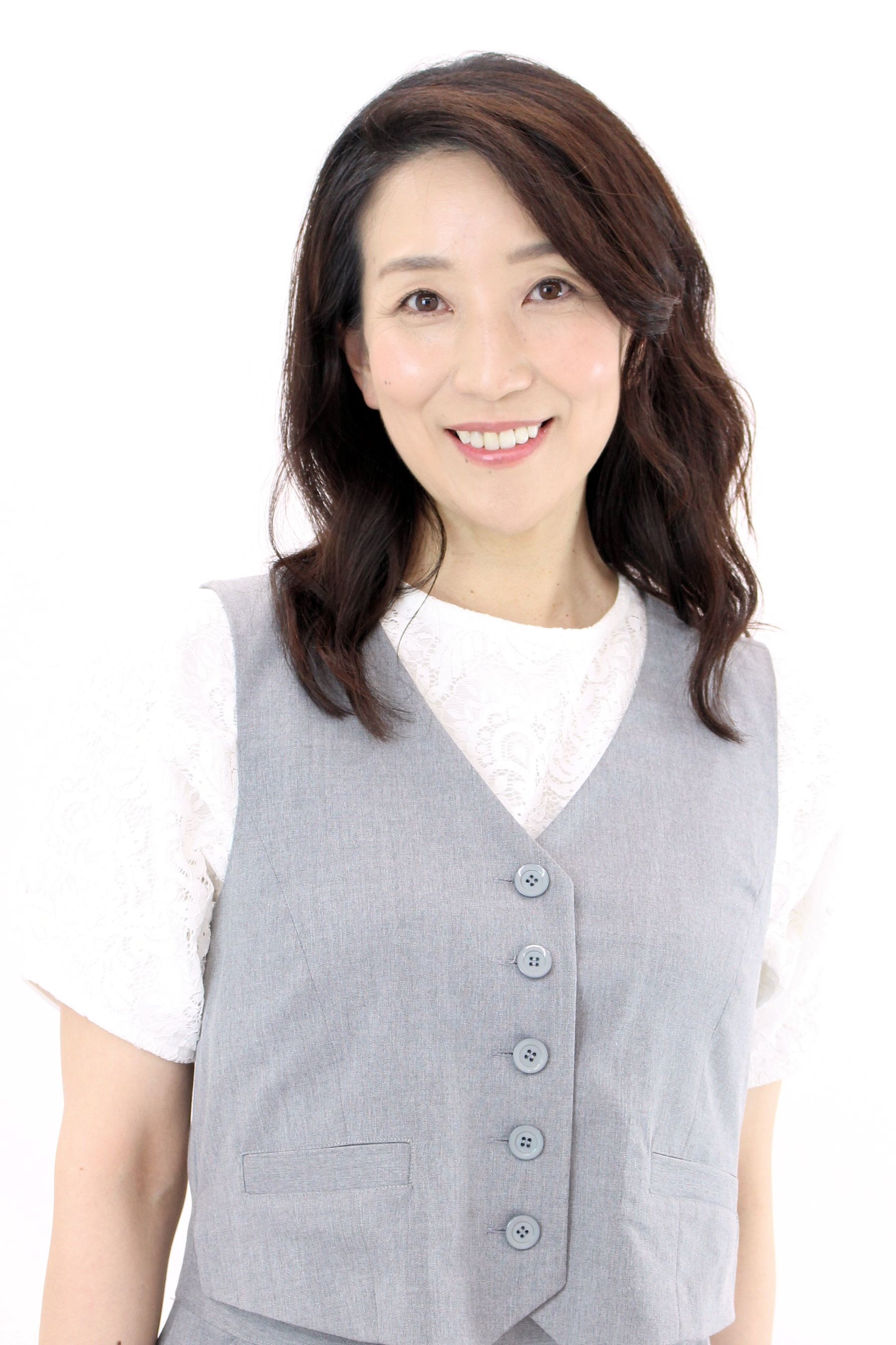 丸岡 真由子