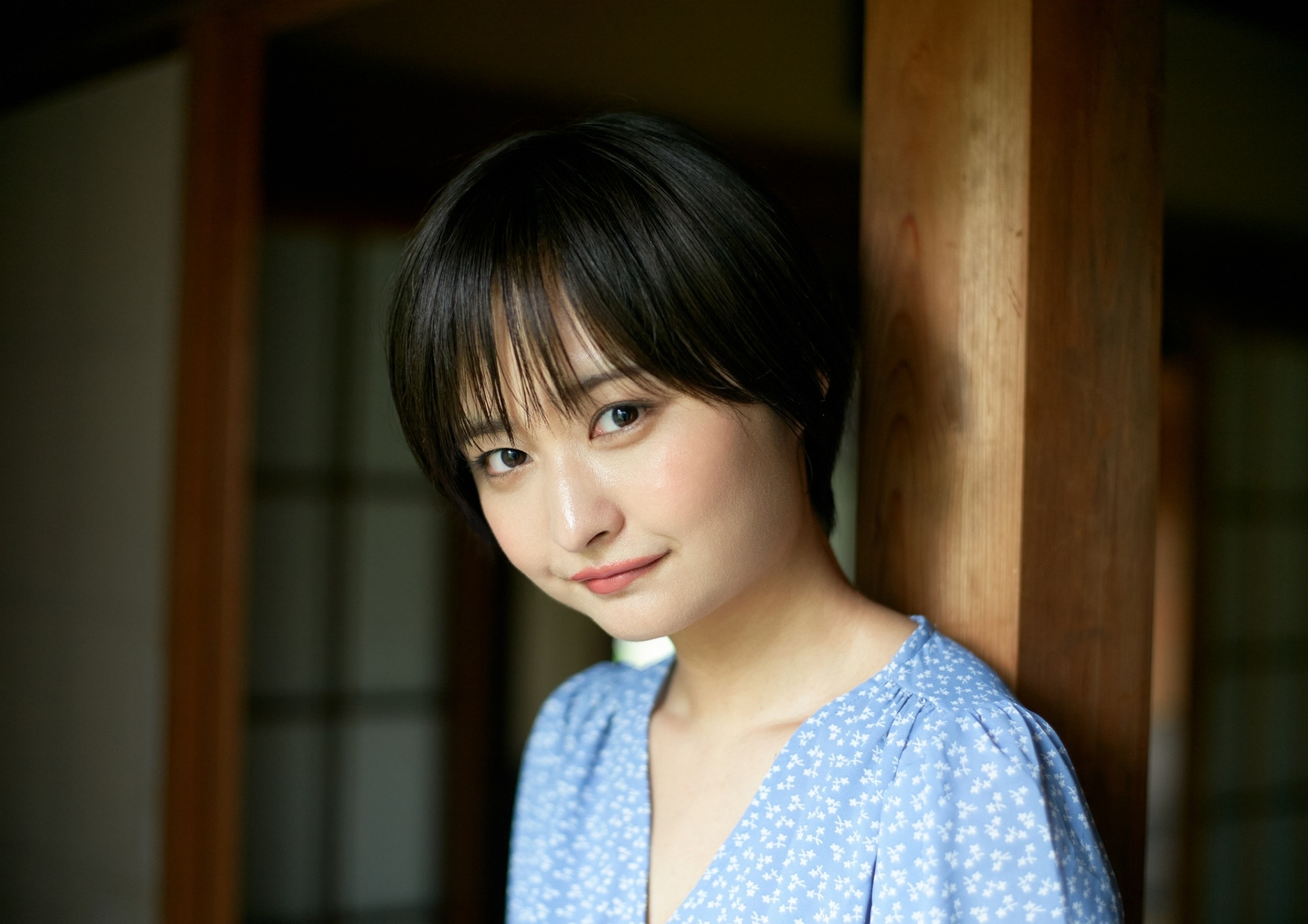 山根 愛