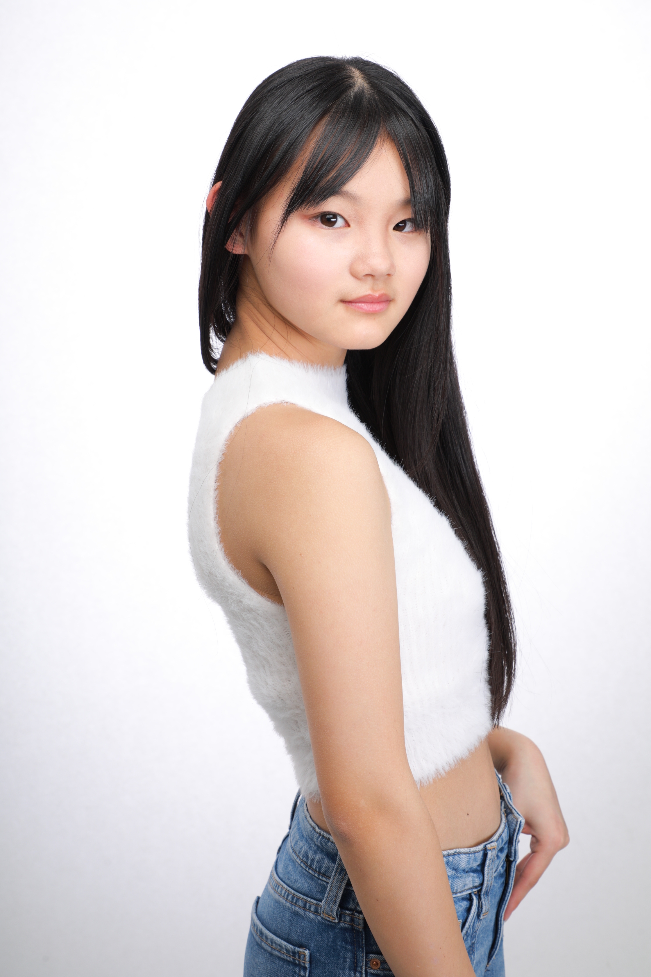 亀井 ティナ