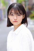 小川 真央