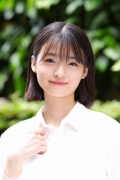 小川 真央