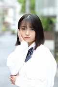 小川 真央