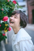山根 愛