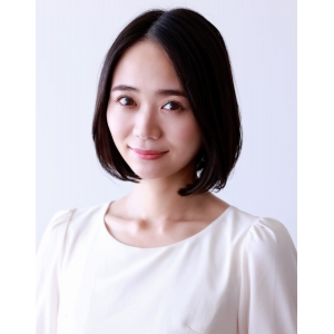 緑川静香色紙【イベント限定特典品】【非売品】【コメント.日付け.手形入り】抽選品 緑川 静香 | Sun Music Group Official Web Site