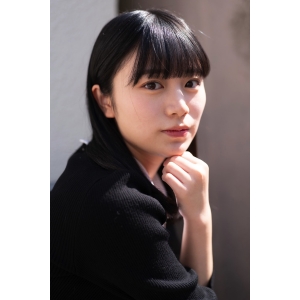 石上 ひなの | Sun Music Group Official Web Site