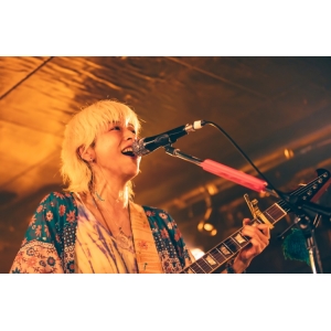 松崎ナオ | Sun Music Group Official Web Site